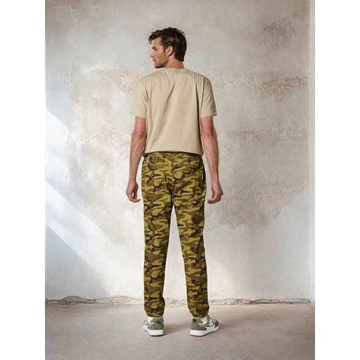 Sinsay - Spodnie jogger - wielobarwny Sinsay 36 Sinsay