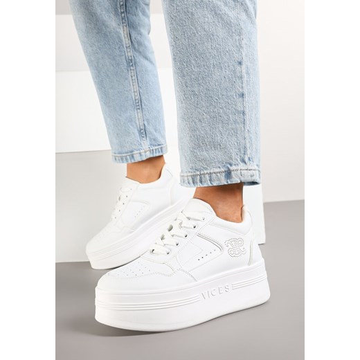 Białe Sneakersy Vices na Grubej Podeszwie z Metalicznymi Wstawkami Nelesea ze sklepu born2be.pl w kategorii Buty sportowe damskie - zdjęcie 177572632
