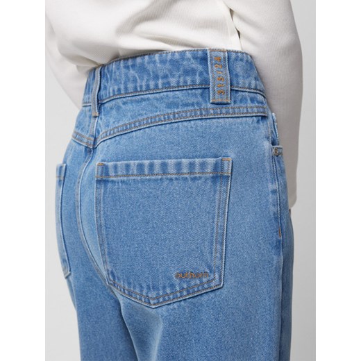 Damskie jeansy Outhorn OTHWSS24TTROF726 - niebieskie Outhorn M Sportstylestory.com promocja