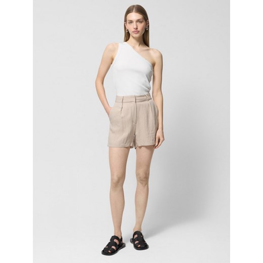 Damski top na jedno ramię Outhorn OTHWSS24TSLEF084 - biały ze sklepu Sportstylestory.com w kategorii Bluzki damskie - zdjęcie 177576661