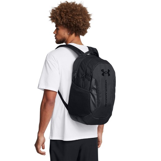 Plecak treningowy uniseks Under Armour UA Hustle 6.0 Backpack - czarny ze sklepu Sportstylestory.com w kategorii Plecaki - zdjęcie 177577431