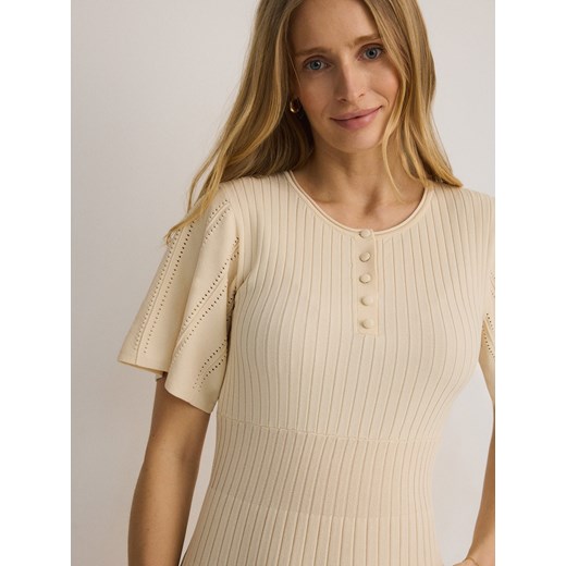 Reserved - Dzianinowa sukienka midi z wiskozą - beżowy Reserved M Reserved