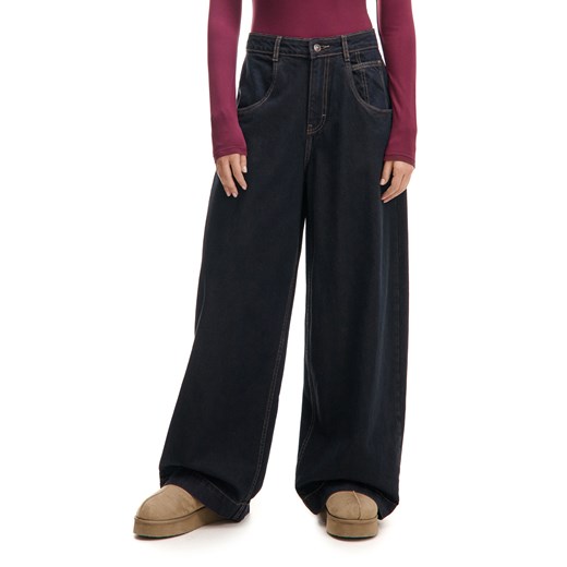 Cropp - Jeansy balloon fit baggy z naszywkami - dark grey jeans ze sklepu Cropp w kategorii Jeansy damskie - zdjęcie 177589234