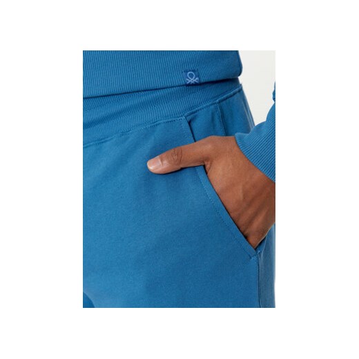 United Colors Of Benetton Szorty sportowe 3J68U900C Niebieski Regular Fit United Colors Of Benetton L MODIVO