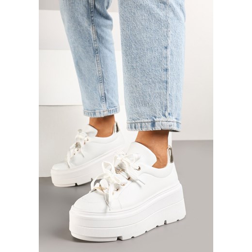 Białe Sneakersy Vices na Płaskiej Podeszwie z Metalicznymi Ozdobami i Sznurowaniem Neladith ze sklepu renee.pl w kategorii Buty sportowe damskie - zdjęcie 177655442