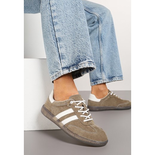 Ciemnobeżowe Skórzane Sneakersy na Płaskiej Podeszwie Ozdobione Paskami Nelavirae ze sklepu born2be.pl w kategorii Buty sportowe damskie - zdjęcie 177656173