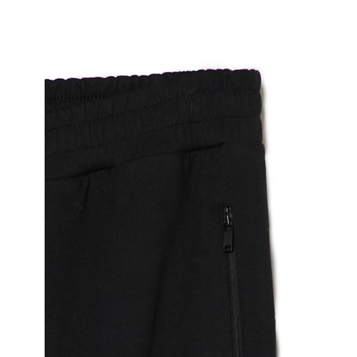 Cropp - Czarne dresowe joggery z kieszeniami na zamek - czarny Cropp XL Cropp