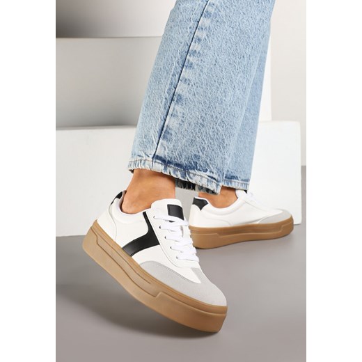 Biało-Czarne Sneakersy Typu Klasyczne Tenisówki na Grubej Podeszwie Hanistra ze sklepu born2be.pl w kategorii Buty sportowe damskie - zdjęcie 177720120