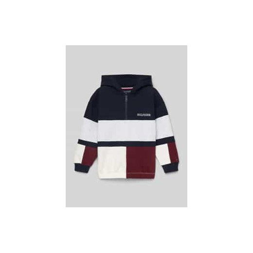 Bluza z kapturem i wyhaftowanym logo model ‘BLOCK’ ze sklepu Peek&Cloppenburg  w kategorii Bluzy chłopięce - zdjęcie 177807400