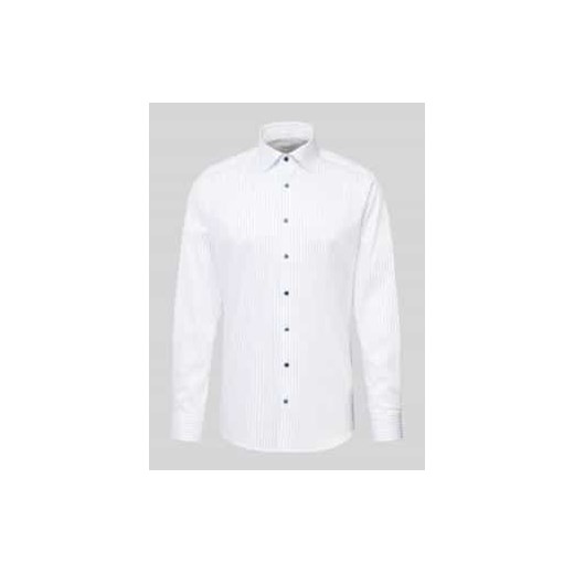 Koszula biznesowa o kroju body fit z kołnierzykiem typu kent ze sklepu Peek&Cloppenburg  w kategorii Koszule męskie - zdjęcie 177811053