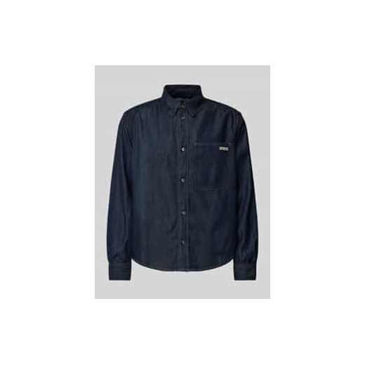 Koszula jeansowa o kroju regular fit z detalem z logo ze sklepu Peek&Cloppenburg  w kategorii Koszule męskie - zdjęcie 177815602