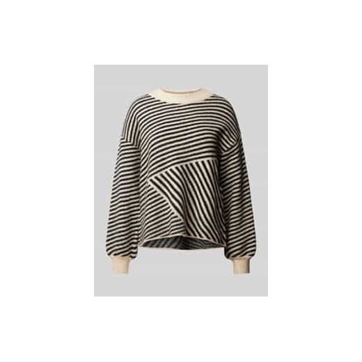 Sweter z dzianiny z obniżonymi ramionami model ‘Averana’ ze sklepu Peek&Cloppenburg  w kategorii Swetry damskie - zdjęcie 177819722