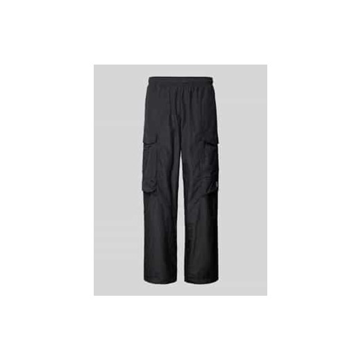 Spodnie typu track pants z kieszeniami z patką i nadrukiem z logo ze sklepu Peek&Cloppenburg  w kategorii Spodnie męskie - zdjęcie 177821282