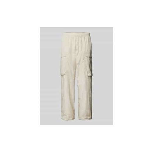 Spodnie typu track pants z kieszeniami z patką i nadrukiem z logo ze sklepu Peek&Cloppenburg  w kategorii Spodnie męskie - zdjęcie 177825360