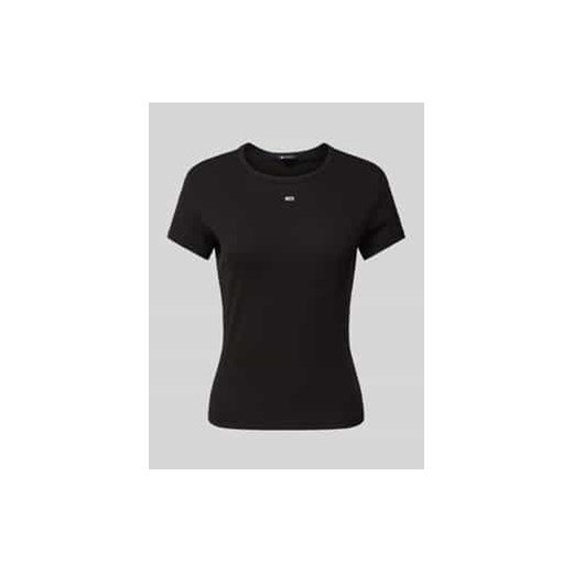 T-shirt o kroju slim fit z wyhaftowanym logo ze sklepu Peek&Cloppenburg  w kategorii Bluzki damskie - zdjęcie 177828734