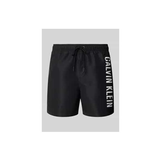 Spodenki kąpielowe o kroju regular fit z nadrukiem z logo ze sklepu Peek&Cloppenburg  w kategorii Kąpielówki - zdjęcie 177831150