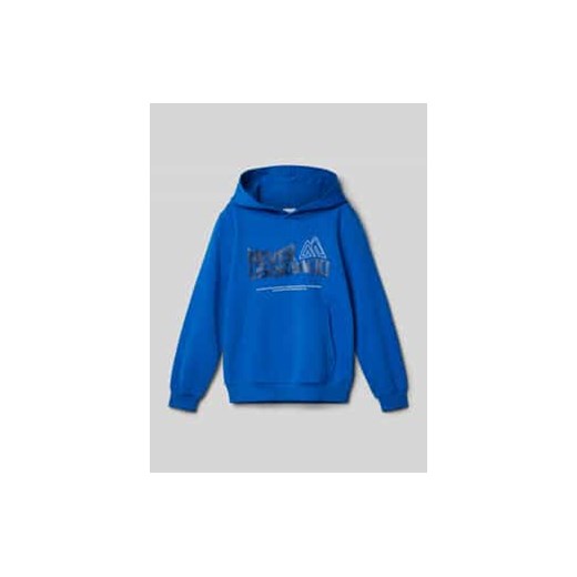 Bluza o kroju regular fit z bawełny z kapturem i nadrukiem z napisem ze sklepu Peek&Cloppenburg  w kategorii Bluzy chłopięce - zdjęcie 177847021