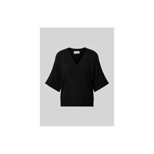 T-shirt z czystej wiskozy z dekoltem w serek model ‘Eslina’ ze sklepu Peek&Cloppenburg  w kategorii Bluzki damskie - zdjęcie 177847992