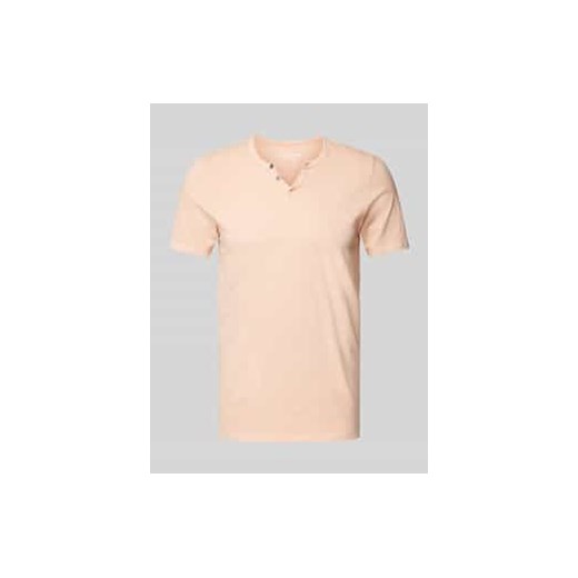 T-shirt z dekoltem w serek ze sklepu Peek&Cloppenburg  w kategorii T-shirty męskie - zdjęcie 177857241