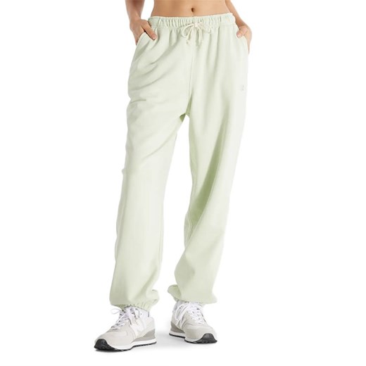Spodnie New Balance WP41513NUM - miętowe ze sklepu streetstyle24.pl w kategorii Spodnie damskie - zdjęcie 177862240