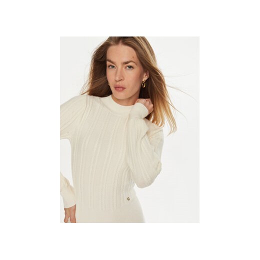 Sukienka Guess na spacer 