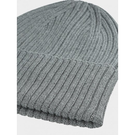 Damska czapka zimowa Outhorn OTHWAW24ACAPF544 - szara Outhorn L/XL Sportstylestory.com