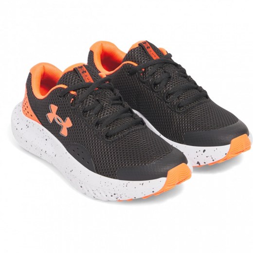 Chłopięce buty do biegania Under Armour UA Bgs Surge 4 - czarne Under Armour 37,5 Sportstylestory.com