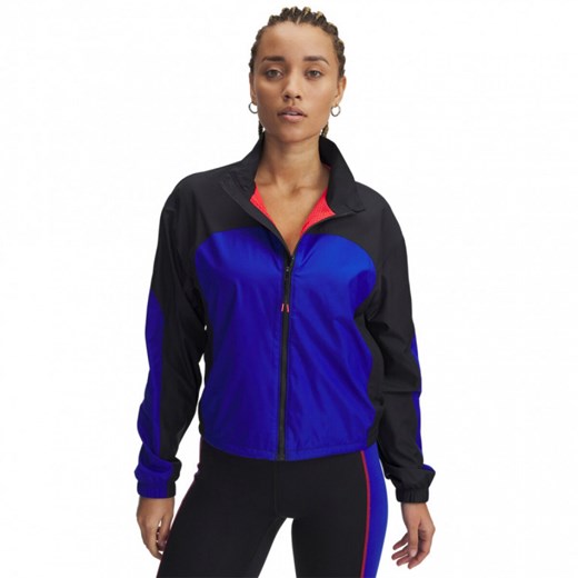 Damska bluza treningowa Under Armour Project Rock Woven Top - niebieska ze sklepu Sportstylestory.com w kategorii Bluzy damskie - zdjęcie 177895882