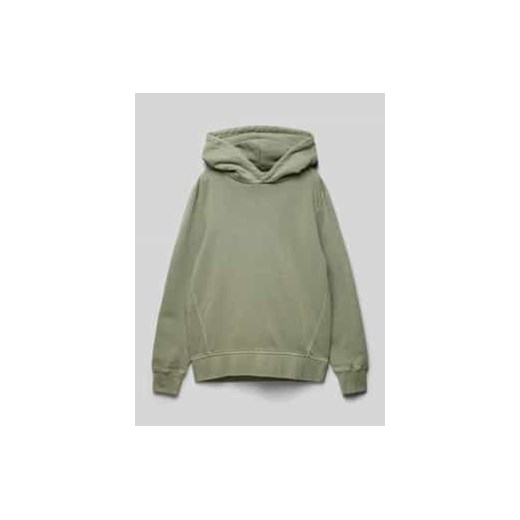 Bluza o kroju comfort fit z czystej bawełny z kapturem i nadrukiem z tyłu ze sklepu Peek&Cloppenburg  w kategorii Bluzy chłopięce - zdjęcie 177955144