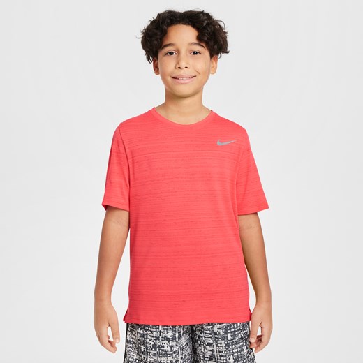 Koszulka treningowa dla dużych dzieci (chłopców) Nike Dri-FIT Miler - Czerwony Nike XL Nike poland