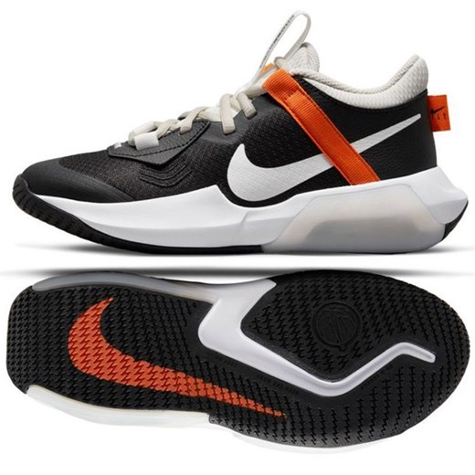 Buty do koszykówki Nike Air Zoom Coossover Jr DC5216 004 czarne czarne Nike 37,5 ButyModne.pl