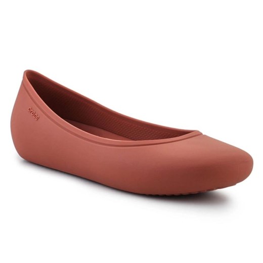 Buty Crocs Brooklyn Flat 209384-2DT czerwone ze sklepu ButyModne.pl w kategorii Balerinki - zdjęcie 177971334