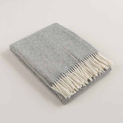Pled Zelandia 140x200 cm dove grey ze sklepu dekoria.pl w kategorii Koce i pledy - zdjęcie 178027260