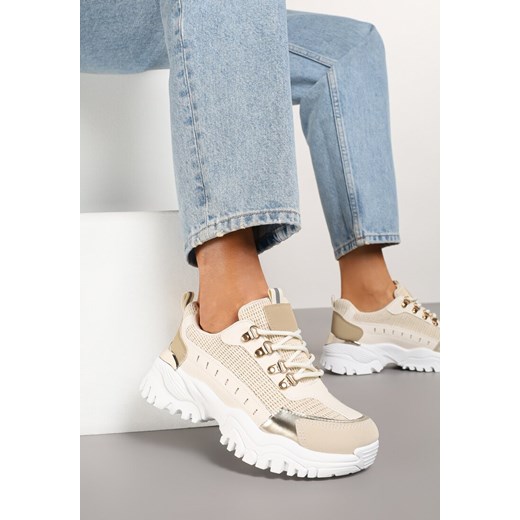 Beżowe Streetwearowe Sneakersy na Grubej Podeszwie z Tłoczeniami Goniswen ze sklepu born2be.pl w kategorii Buty sportowe damskie - zdjęcie 178033864