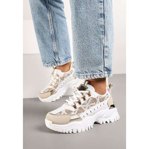 Biało-Beżowe Streetwearowe Sneakersy na Grubej Podeszwie z Tłoczeniami Goniswen ze sklepu born2be.pl w kategorii Buty sportowe damskie - zdjęcie 178046441