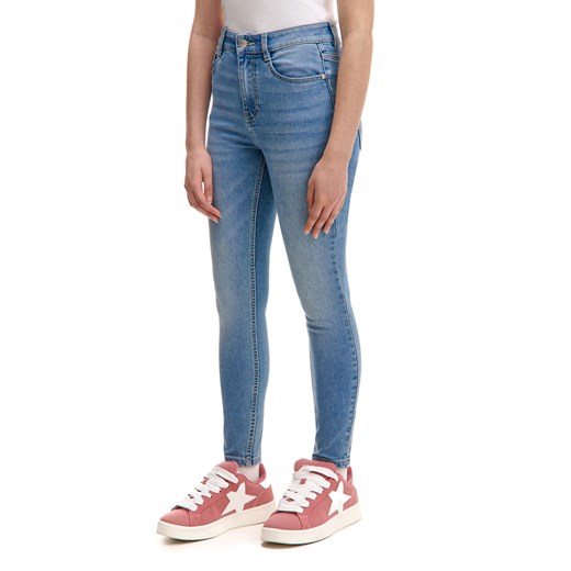 Cropp - Jasnoniebieskie jeansy skinny PETITE acid wash - niebieski ze sklepu Cropp w kategorii Jeansy damskie - zdjęcie 178066093