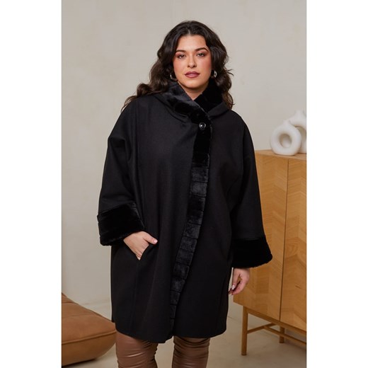 Curvy Lady Płaszcz zimowy w kolorze czarnym ze sklepu Limango Polska w kategorii Kurtki damskie - zdjęcie 178094261