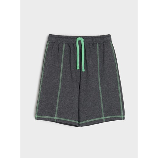 Sinsay - Szorty z kontrastowymi przeszyciami - szary Sinsay 152 Sinsay