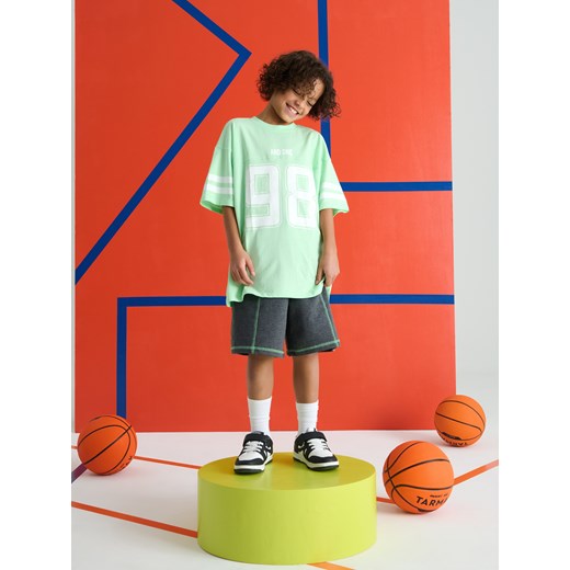 Sinsay - Szorty z kontrastowymi przeszyciami - szary Sinsay 158 Sinsay