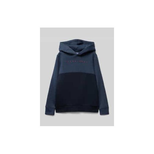 Bluza z kapturem i nadrukiem z logo model ‘STAR’ ze sklepu Peek&Cloppenburg  w kategorii Bluzy chłopięce - zdjęcie 178121361