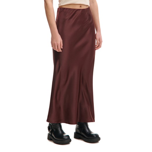 Cropp - Satynowa spódnica maxi - kasztanowy ze sklepu Cropp w kategorii Spódnice - zdjęcie 178139591