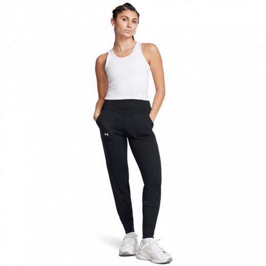 Damskie spodnie treningowe Under Armour Motion Jogger - czarne ze sklepu Sportstylestory.com w kategorii Spodnie damskie - zdjęcie 178151861