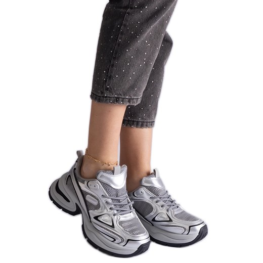 Srebrne sneakersy na masywnej podeszwie srebrny ze sklepu ButyModne.pl w kategorii Buty sportowe damskie - zdjęcie 178153151