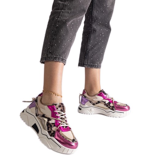 Rózowe sneakersy zdobione cyrkoniowym sznurkiem różowe ze sklepu ButyModne.pl w kategorii Buty sportowe damskie - zdjęcie 178153212
