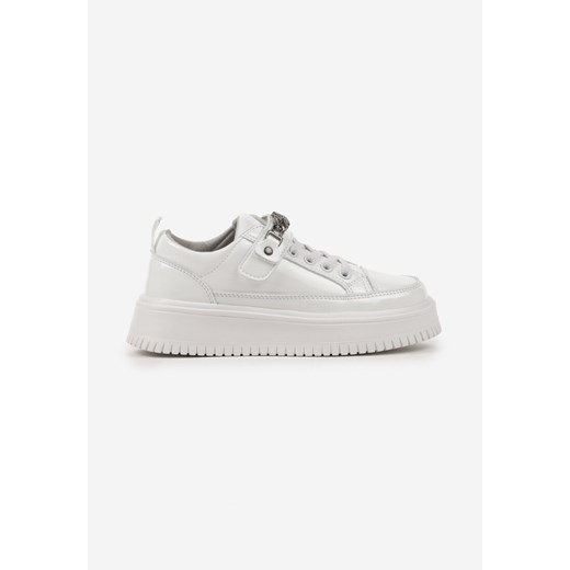 Białe Lakierowane Buty Sportowe Sneakersy ze Skórzaną Wkładką Lavresia ze sklepu born2be.pl w kategorii Buty sportowe dziecięce - zdjęcie 178156281