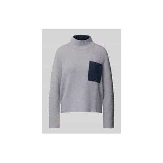 Sweter z dzianiny z kieszenią na piersi ze sklepu Peek&Cloppenburg  w kategorii Swetry damskie - zdjęcie 178158084