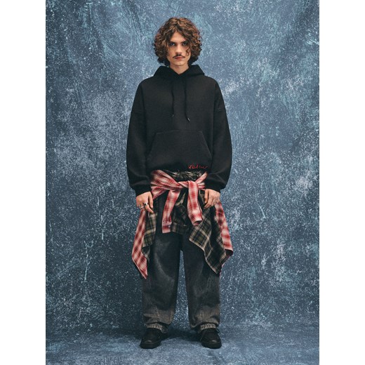 Cropp - Jeansy loose z dekoracyjnymi przeszyciami - szary Cropp 30 Cropp