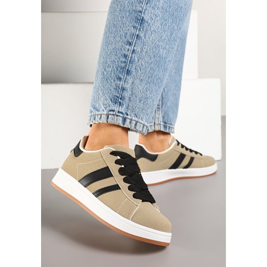 Beżowe Sneakersy z Ozdobnymi Naszywkami z Boku Galdexis ze sklepu born2be.pl w kategorii Buty sportowe damskie - zdjęcie 178159422
