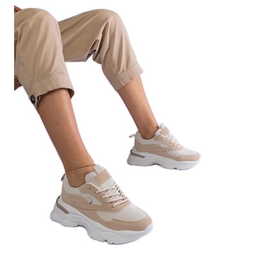 Beżowe sneakersy na grubszej podeszwie beżowy 39 ButyModne.pl