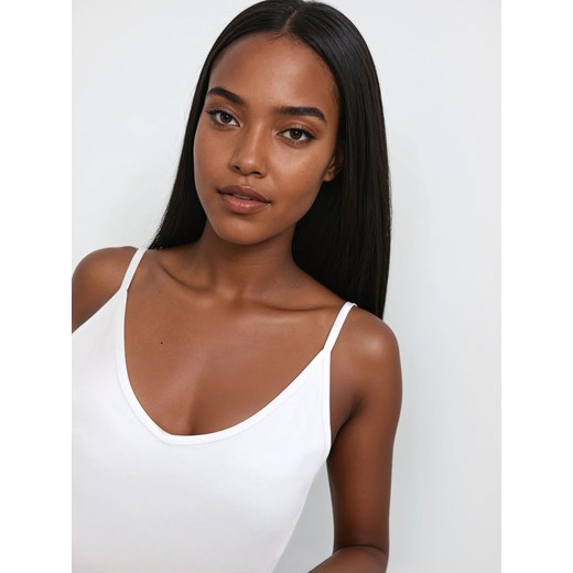 Mohito - Czarny top z wiskozą - biały Mohito S Mohito